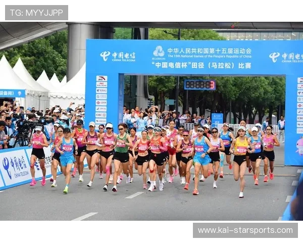 马拉松赛道的“蓝线：最短距离的指引